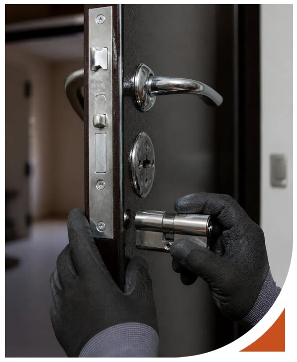 Замена замков Abloy срочно с гарантией и выездом в Феодосии